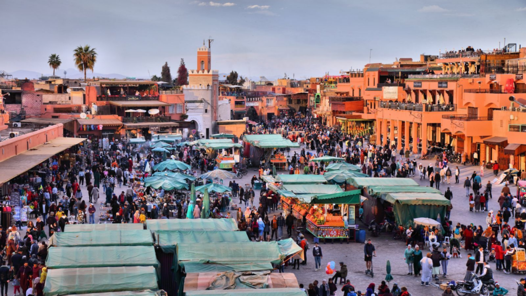 Why Tourists Prefer QR Menus in Marrakech